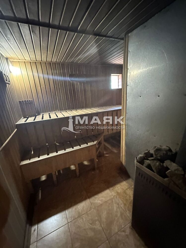 Дом 173 кв.м на участке 20 сот