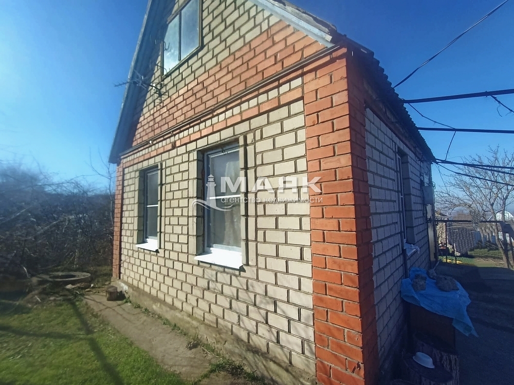 Дом 45 кв.м на участке 5 сот