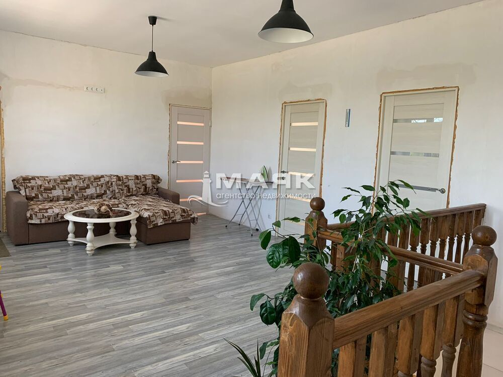 Дом 142.6 кв.м на участке 6 сот