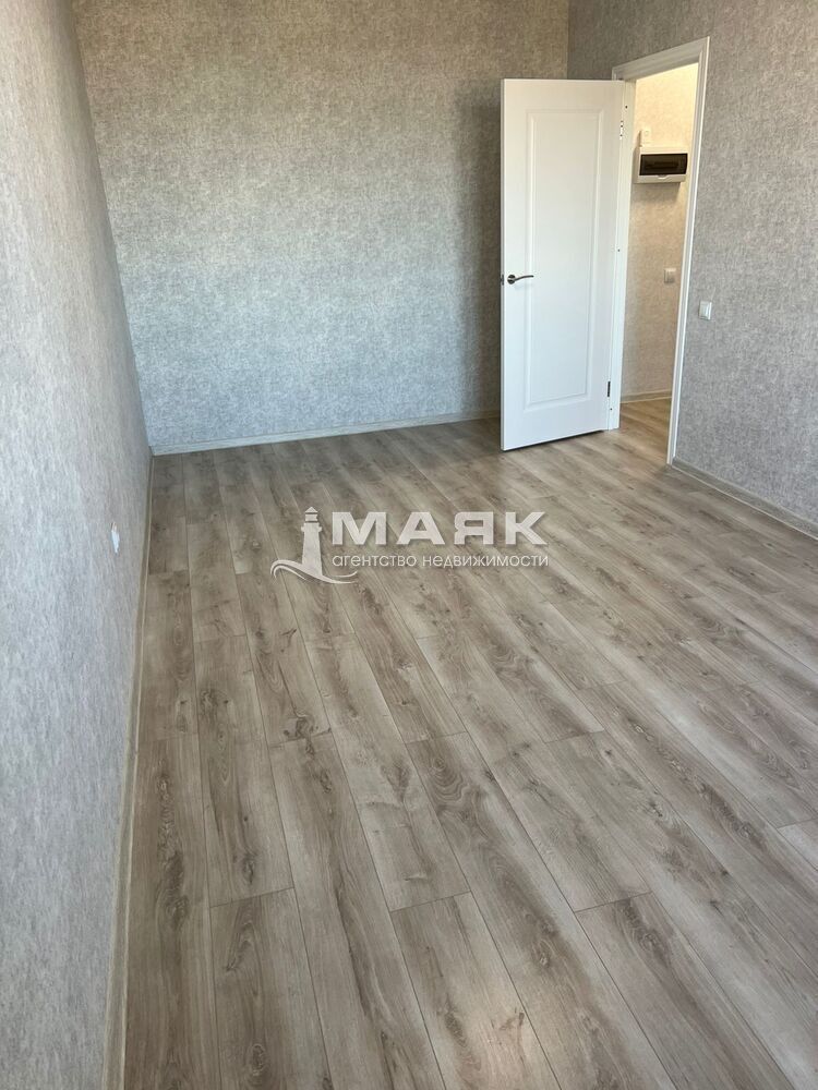 1-к. квартира 38 кв.м, 7/15