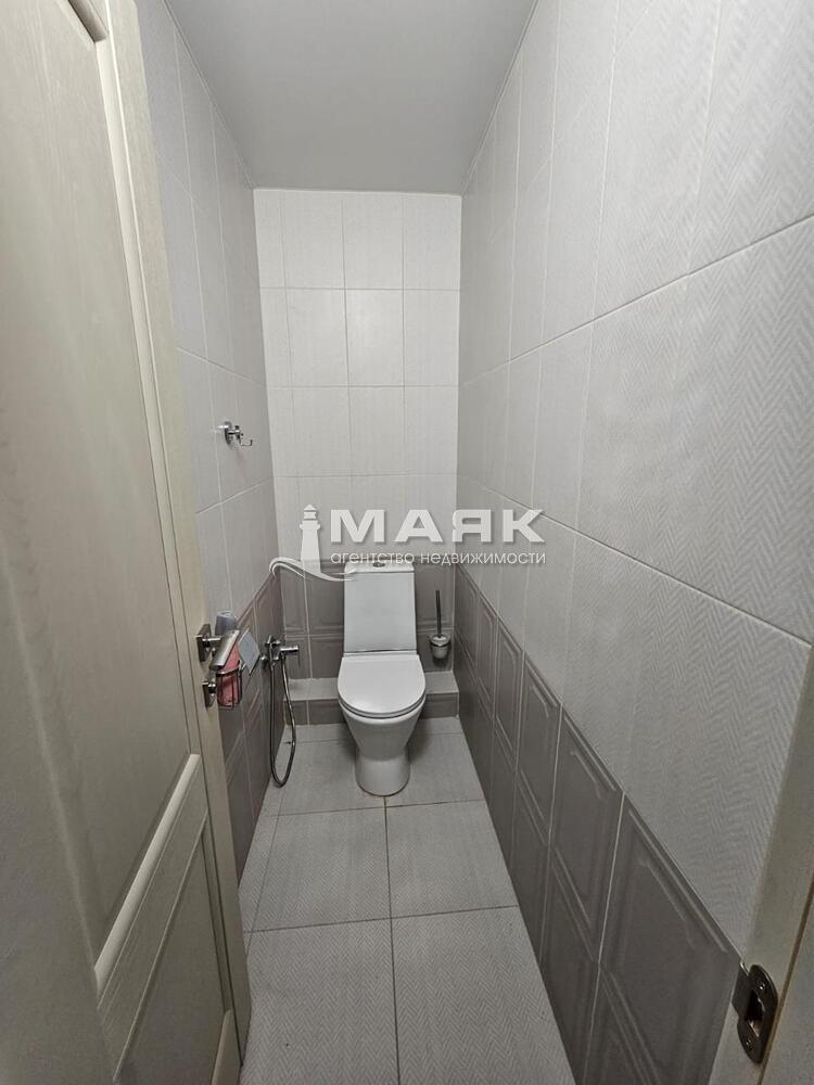 3-к. квартира 87.73 кв.м, 8/18