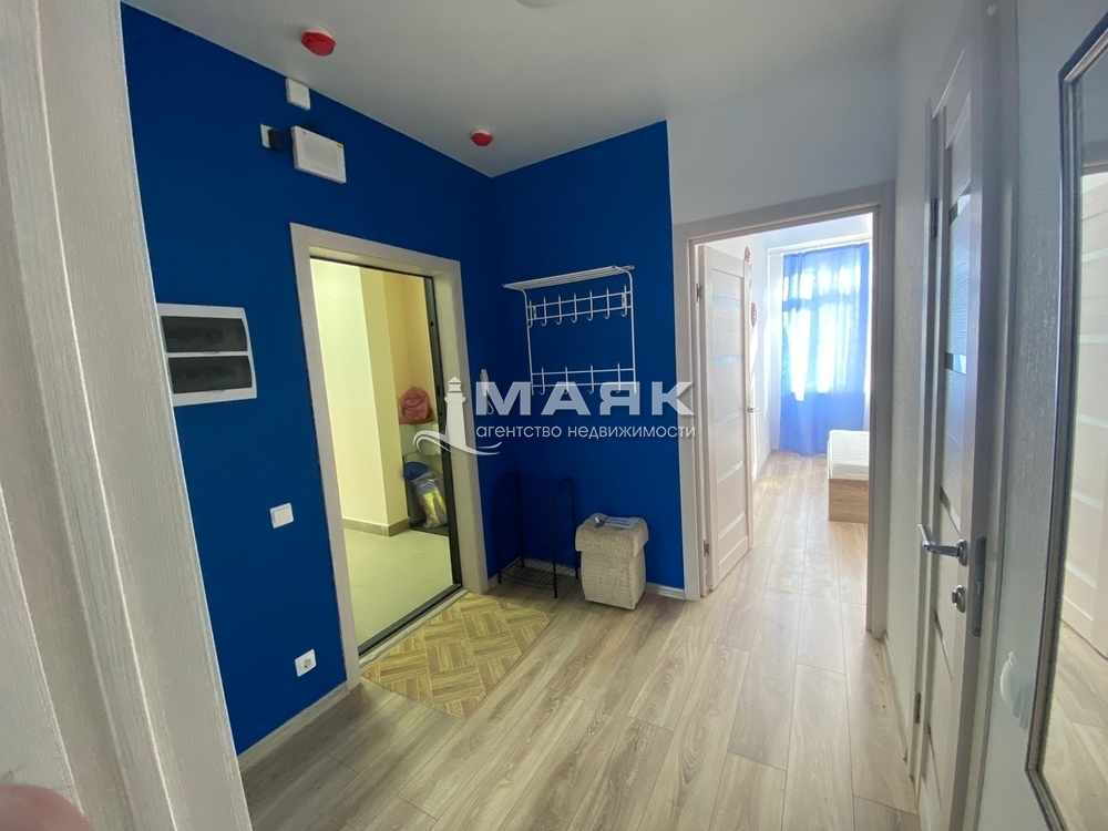 2-к. квартира 48.6 кв.м, 2/4