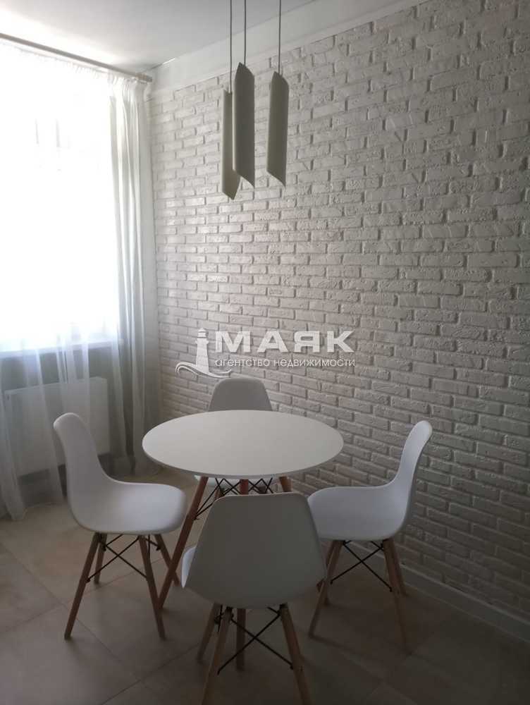 1-к. квартира 48 кв.м, 12/14