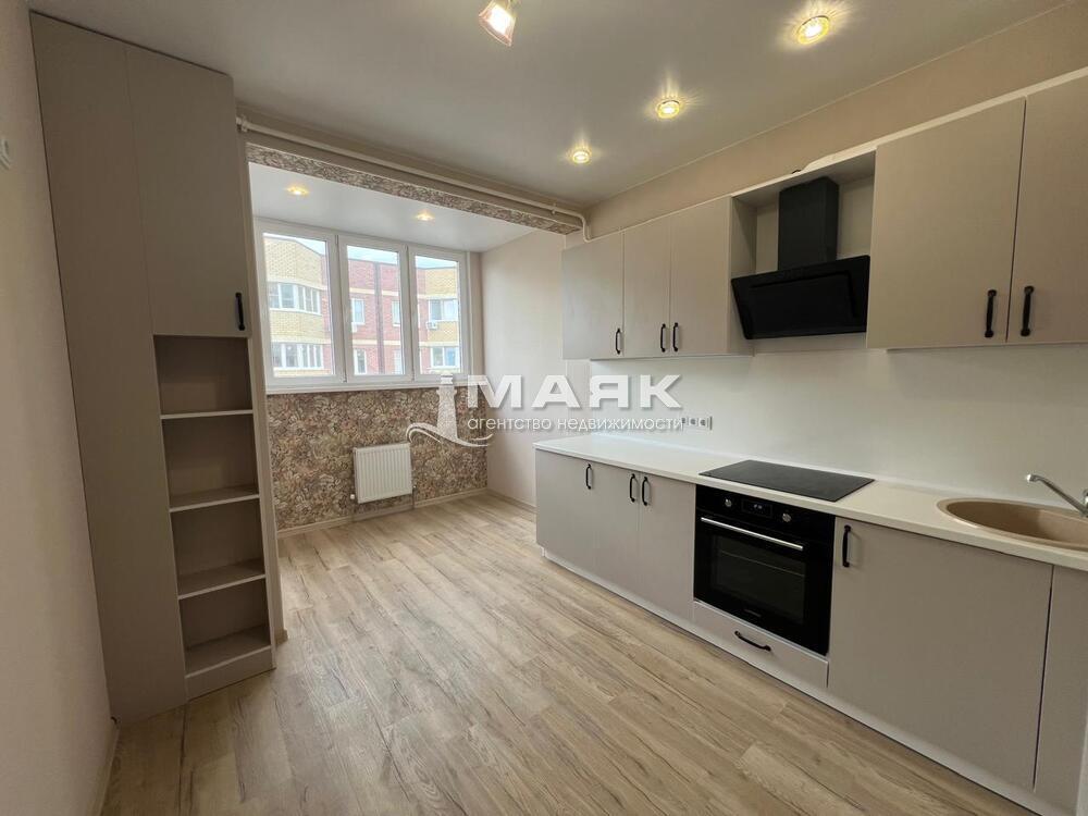 1-к. квартира 40 кв.м, 12/13