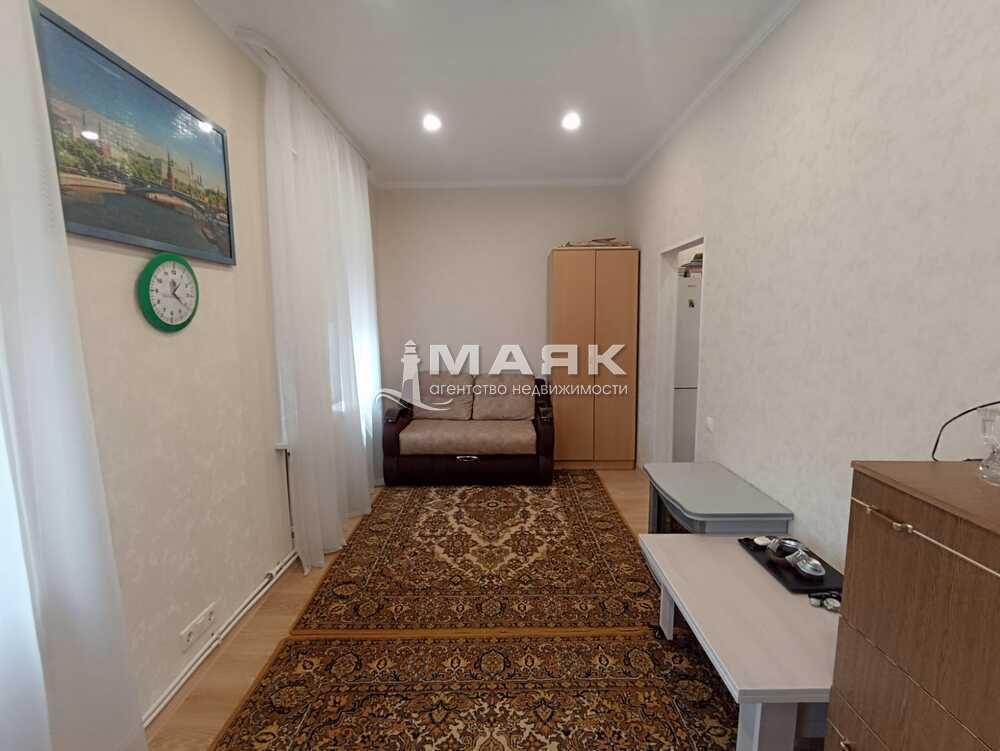 1-к. квартира 33.3 кв.м, 1/3