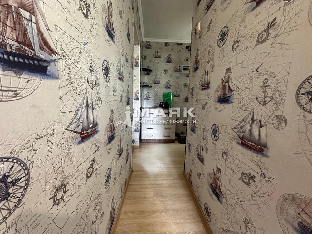 3-к. квартира 43.7 кв.м, 2/2