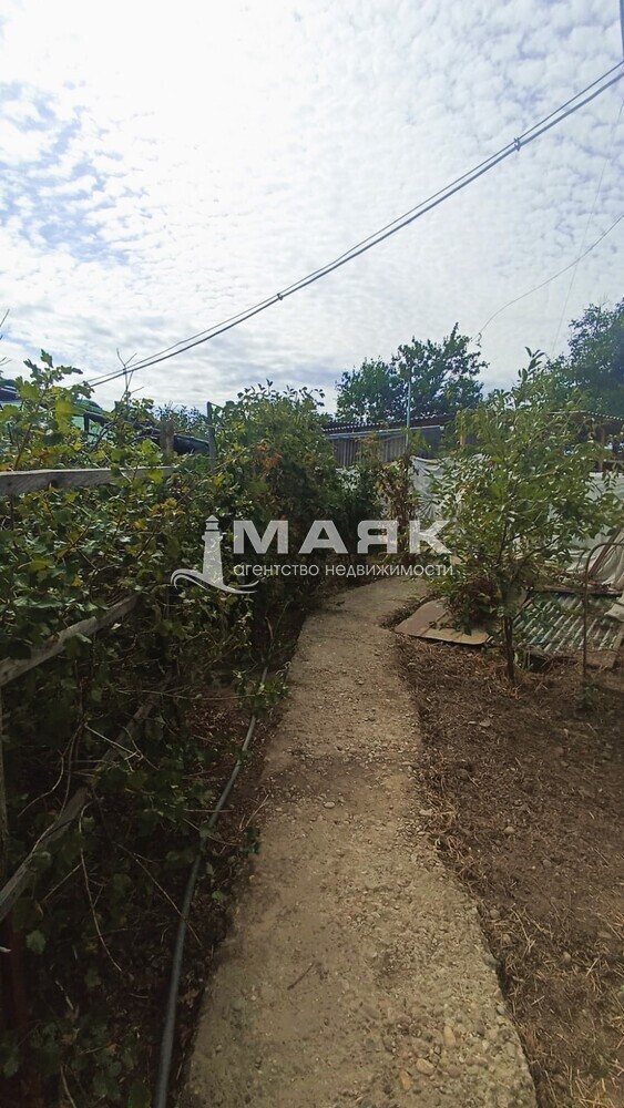 Часть дома 27.5 кв.м на участке 21 сот