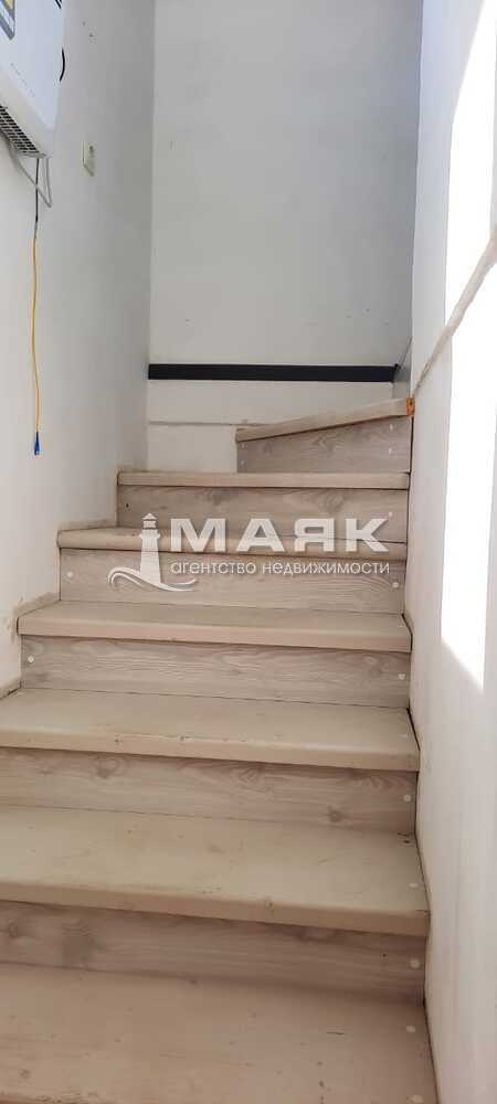 Дом 68.2 кв.м на участке 4.8 сот