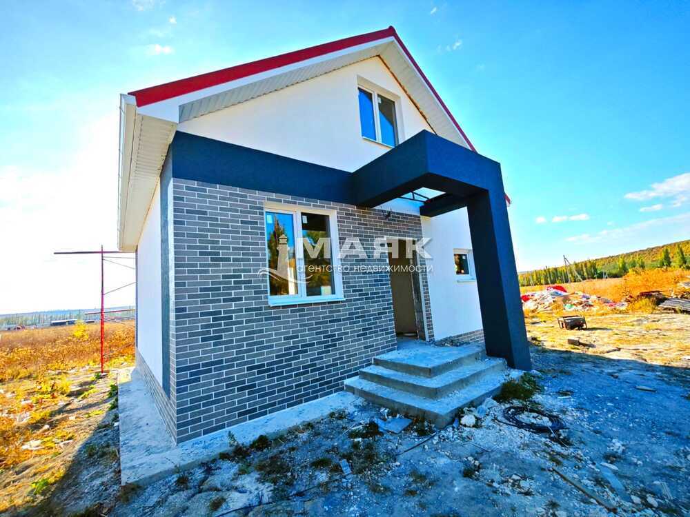 Дом 85 кв.м на участке 3 сот