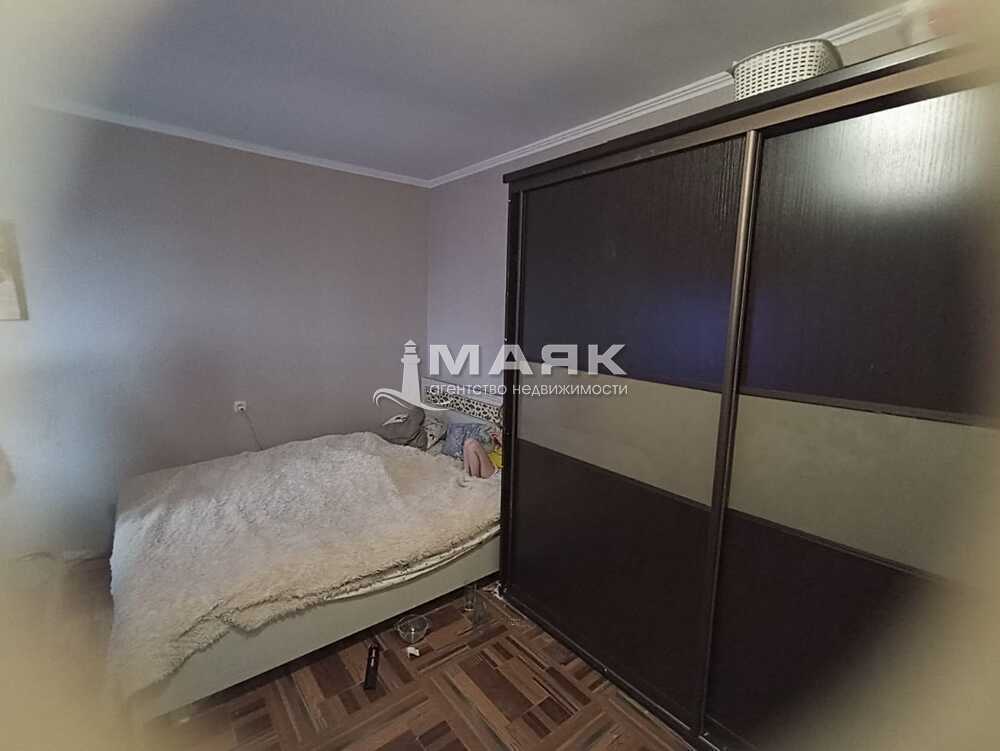 Дом 192.2 кв.м на участке 7.5 сот