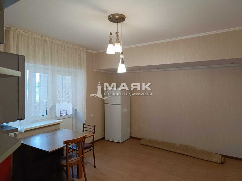 2-к. квартира 61 кв.м, 3/6