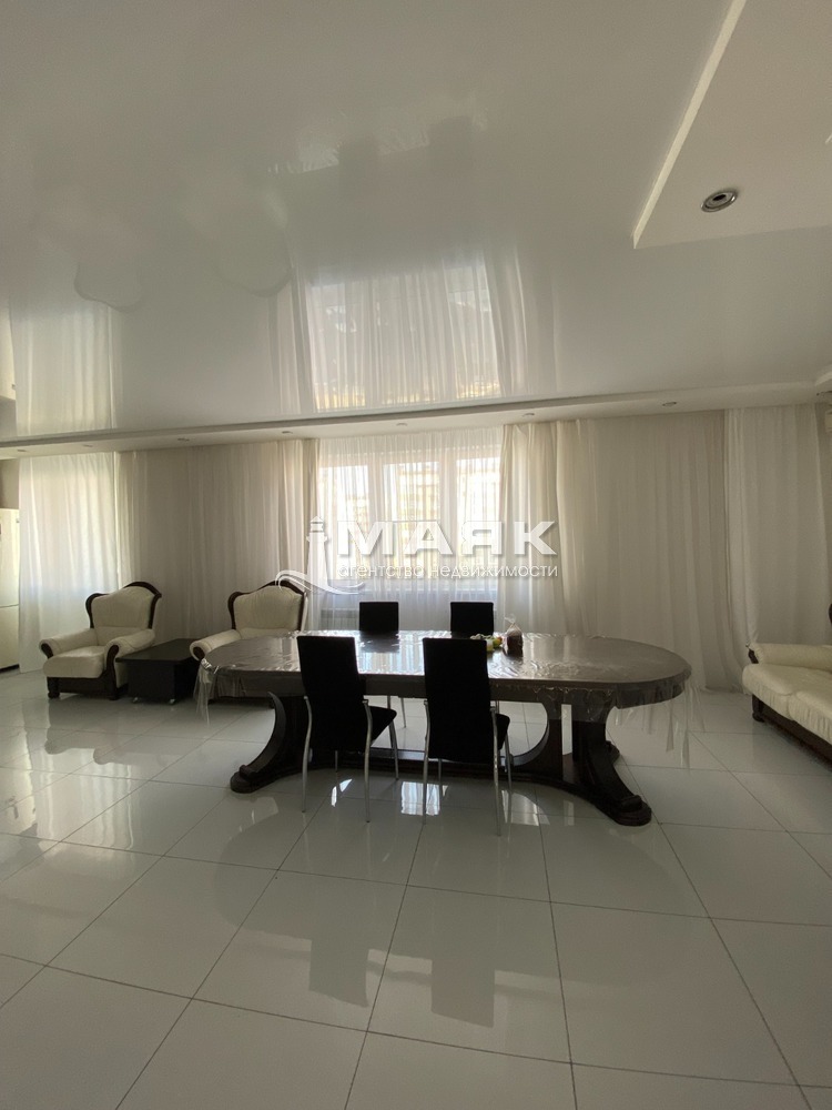 3-к. квартира 120 кв.м, 6/9