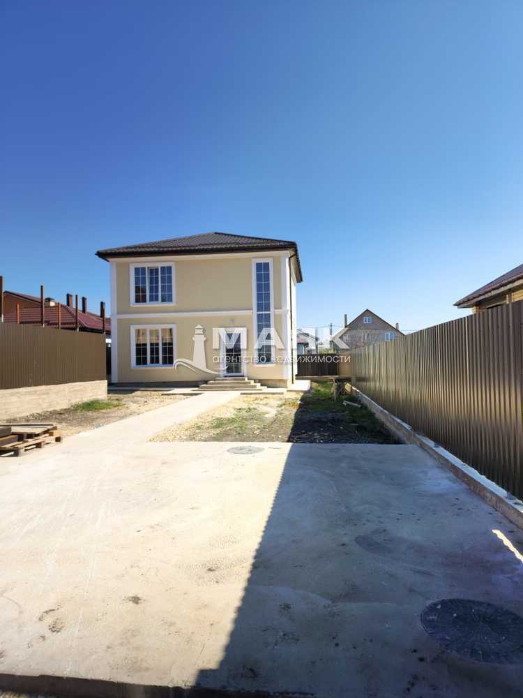 Дом 140 кв.м на участке 4 сот