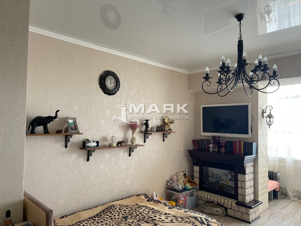 Студия 32 кв.м, 9/10