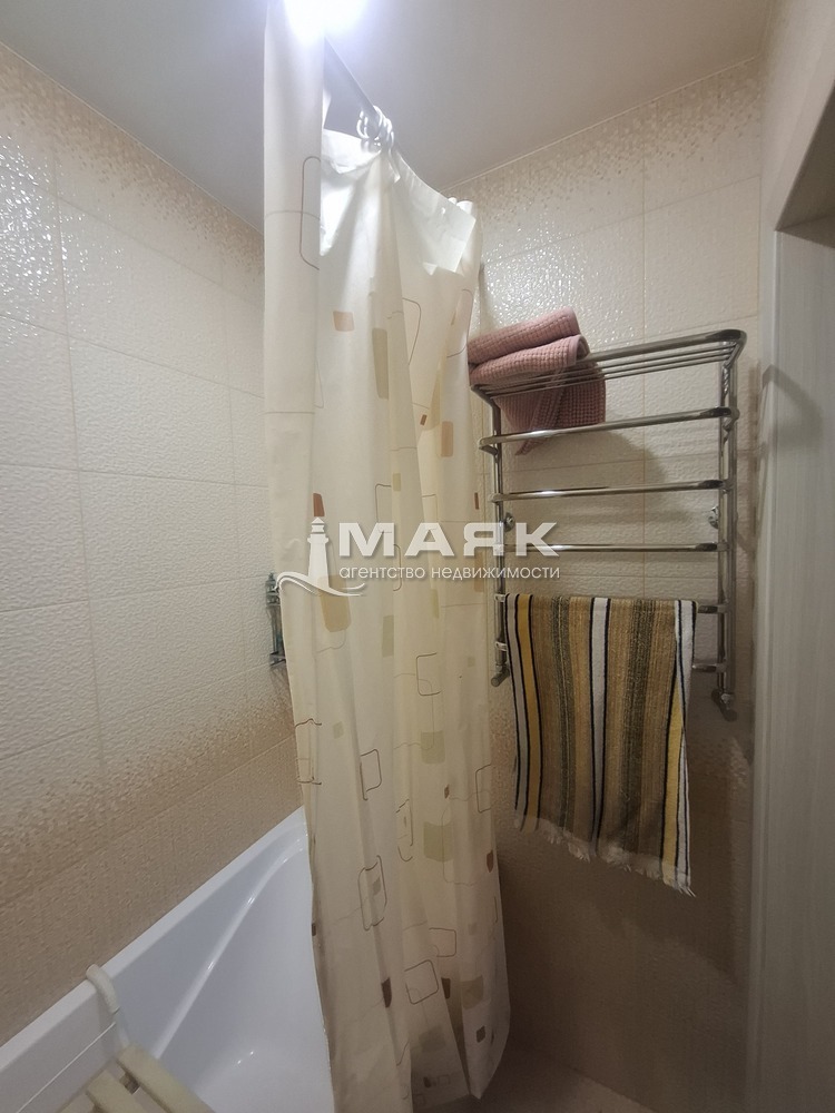 2-к. квартира 44.2 кв.м, 2/2