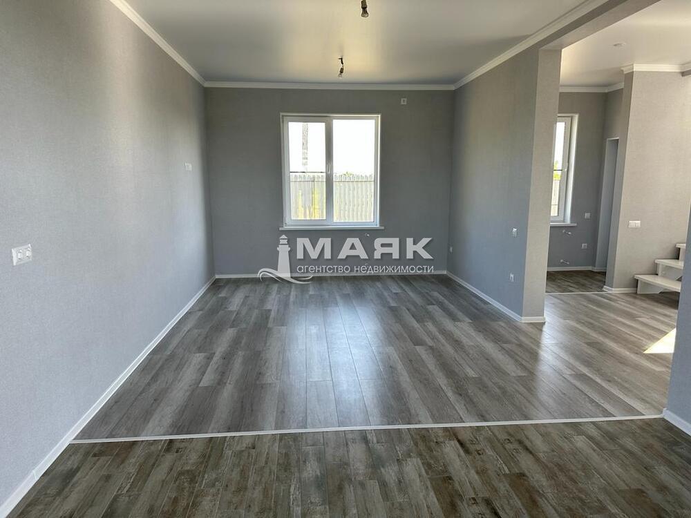 Дом 90 кв.м на участке 6.5 сот