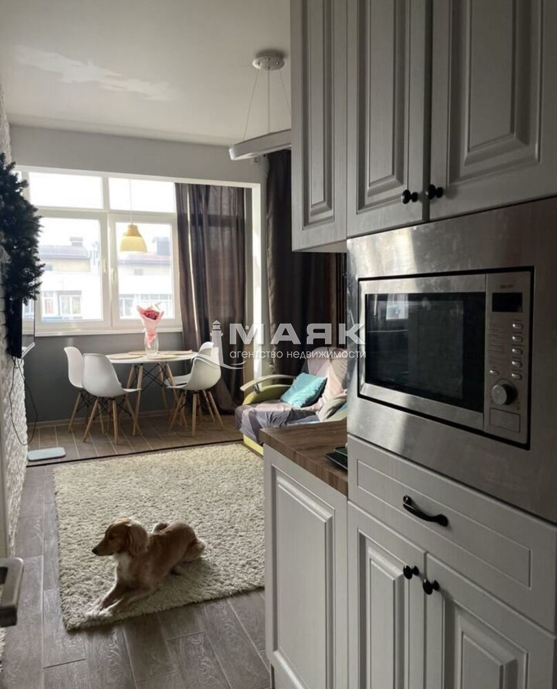 1-к. квартира 43.6 кв.м, 9/9