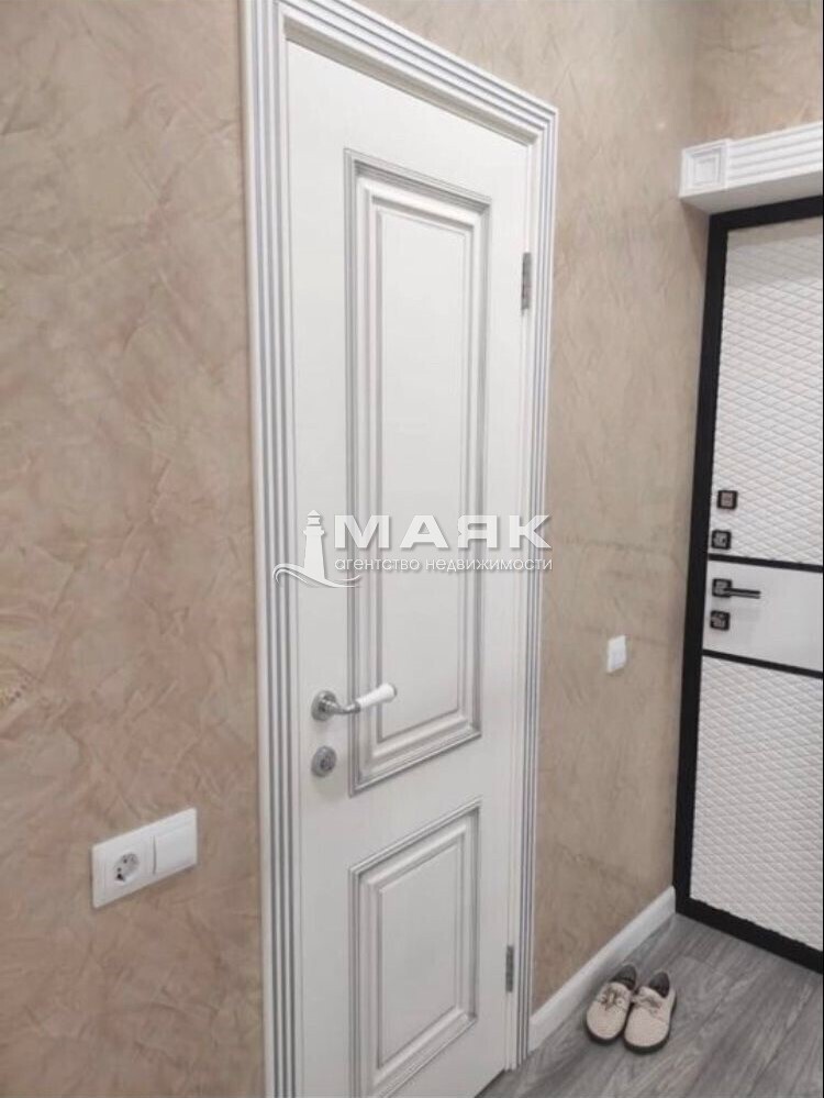 2-к. квартира 44 кв.м, 16/20