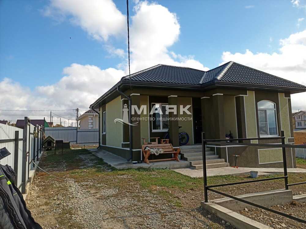 Дом 70.5 кв.м на участке 5.2 сот