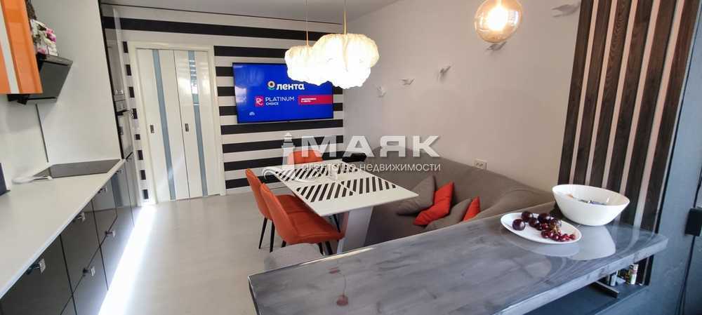 3-к. квартира 58 кв.м, 1/5