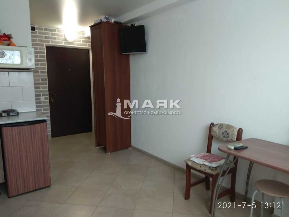 Студия 20 кв.м, цоколь/15