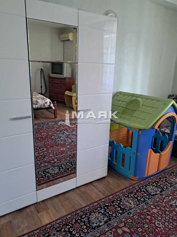 2-к. квартира 58 кв.м, 5/9