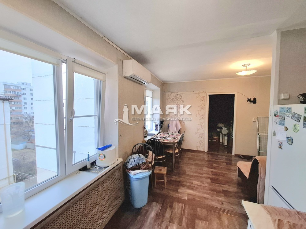 1-к. квартира 45 кв.м, 5/5