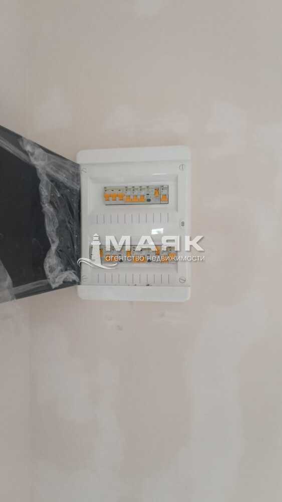 Дом 93.8 кв.м на участке 5.8 сот