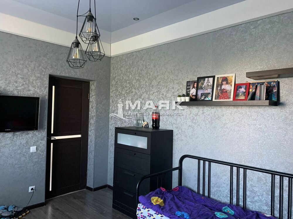 Дом 142.6 кв.м на участке 6 сот