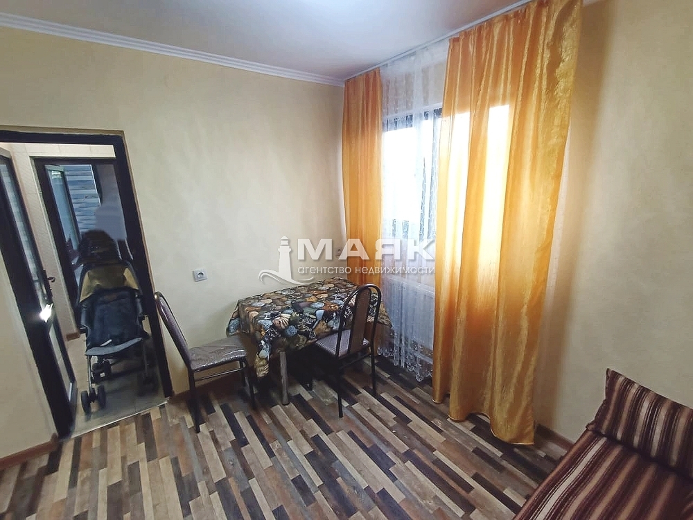 Дом 150 кв.м на участке 8 сот