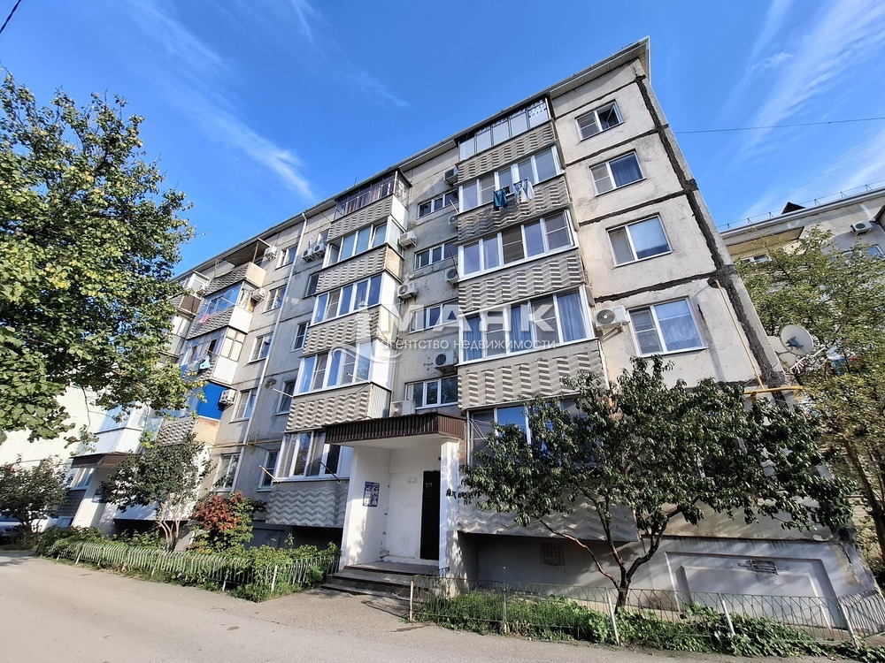 3-к. квартира 65.1 кв.м, 5/5