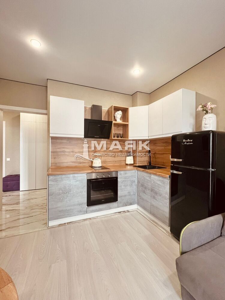 1-к. квартира 45 кв.м, 9/14