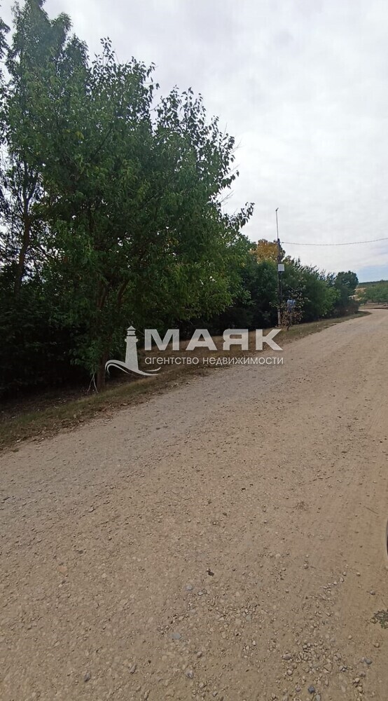 Часть дома 27.5 кв.м на участке 21 сот