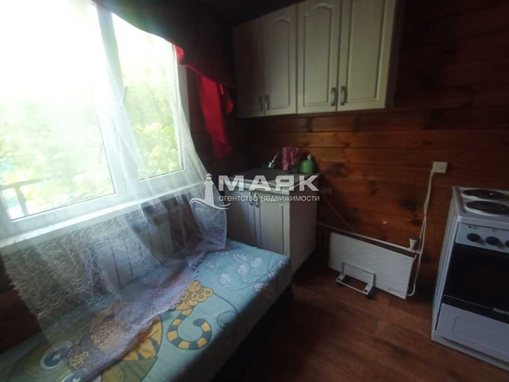 Дом 100 кв.м на участке 5 сот