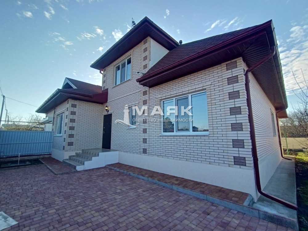 Дом 171 кв.м на участке 6.3 сот