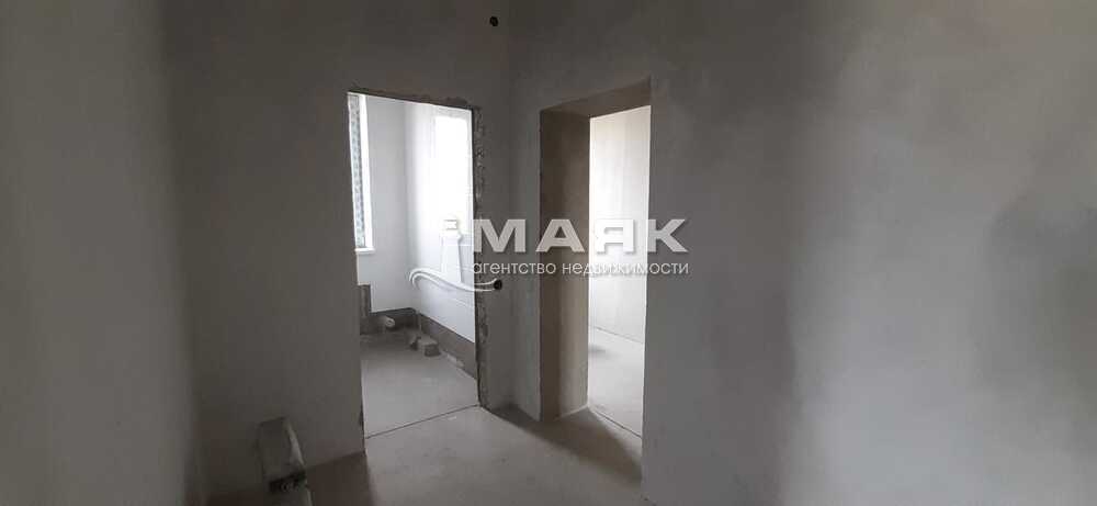 Дом 485.4 кв.м на участке 9.5 сот