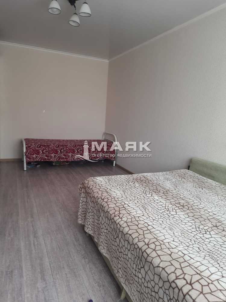 1-к. квартира 35.6 кв.м, 8/16
