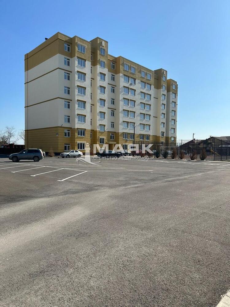 1-к. квартира 38.3 кв.м, 1/8