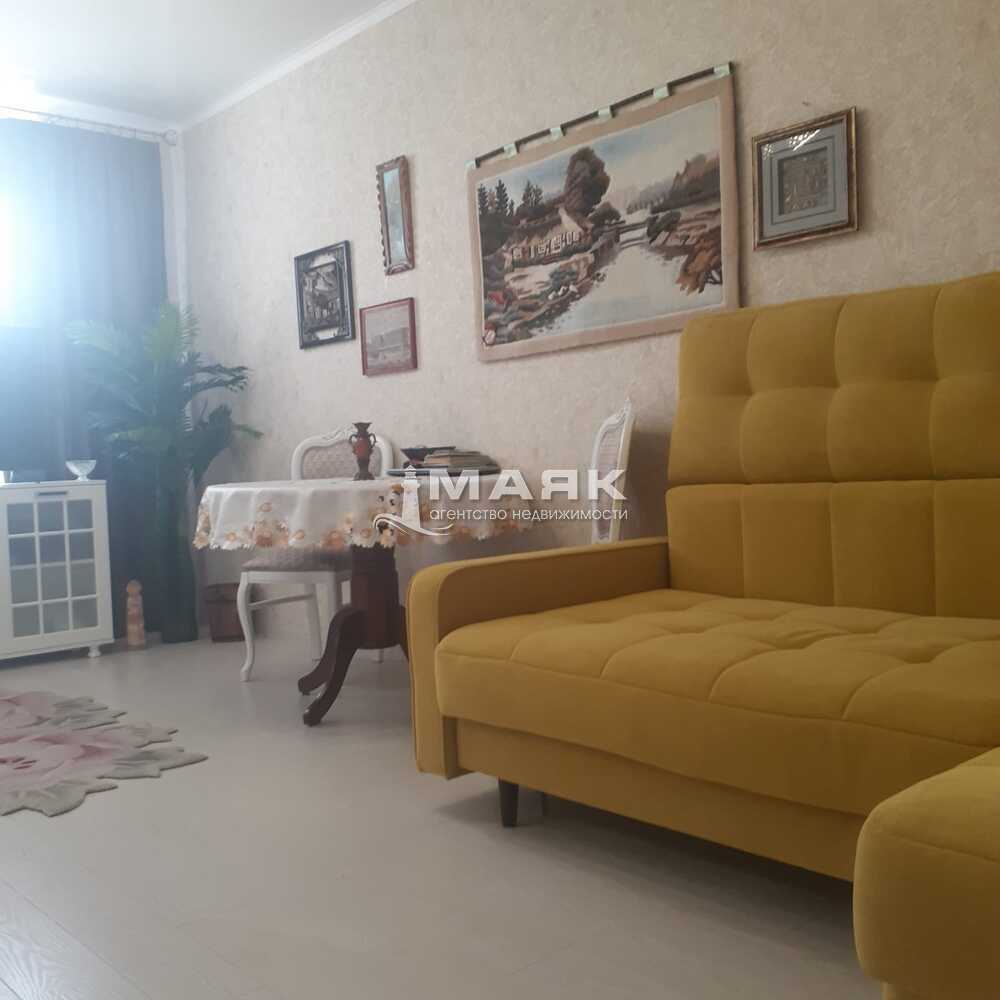 1-к. квартира 42 кв.м, 2/9