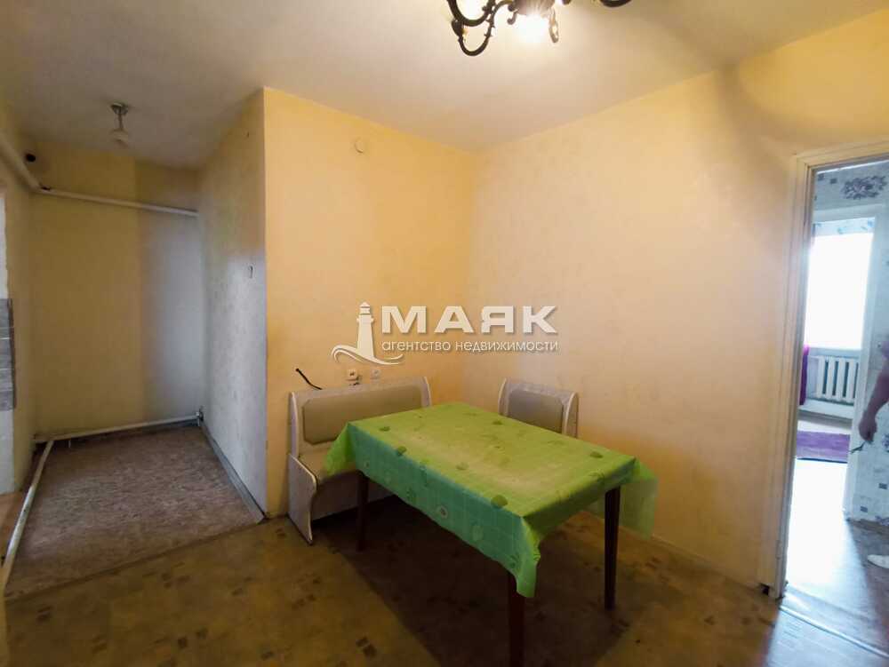 3-к. квартира 77 кв.м, 1/1