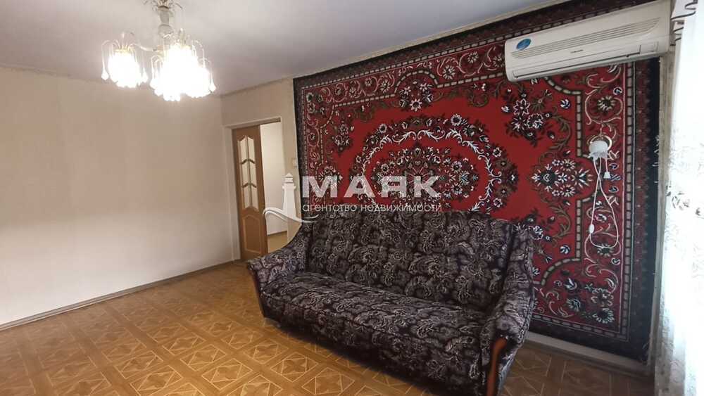 2-к. квартира 48.6 кв.м, 3/5