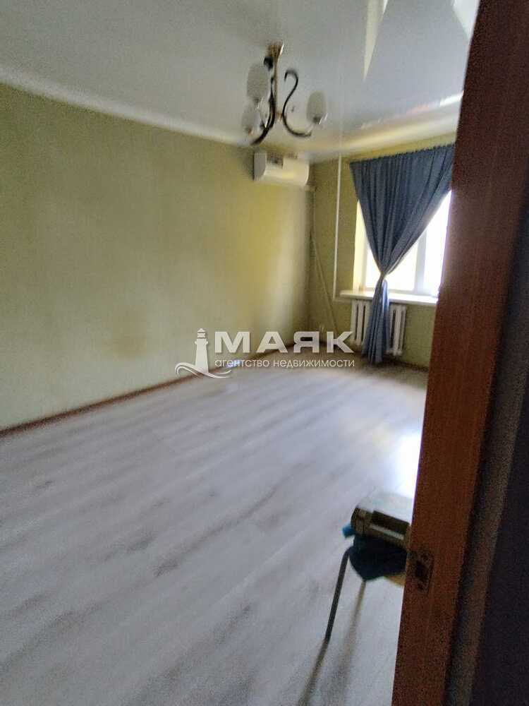 3-к. квартира 71.5 кв.м, 6/9