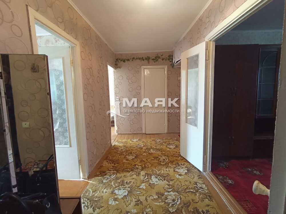 2-к. квартира 54 кв.м, 2/5