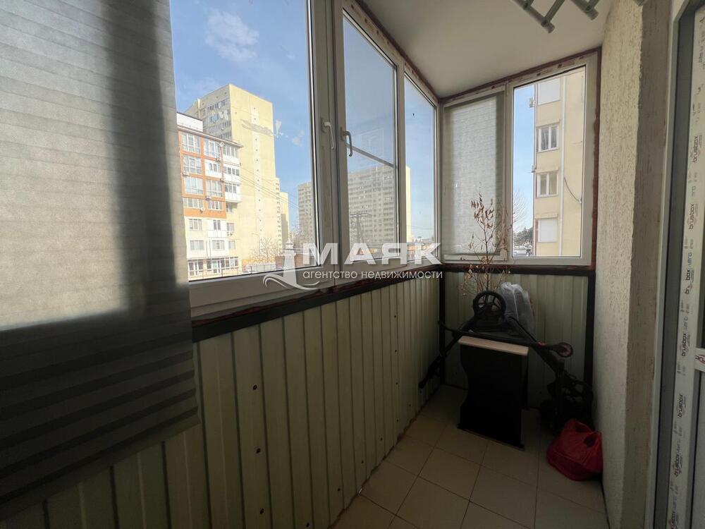 2-к. квартира 50 кв.м, 2/9