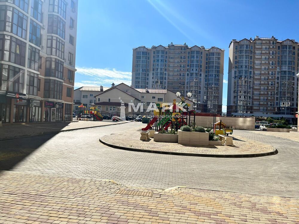 2-к. квартира 53 кв.м, 12/16