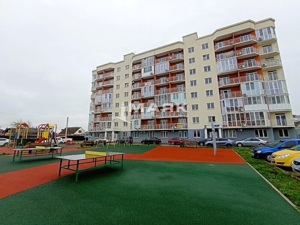 2-к. квартира 47.7 кв.м, 3/8