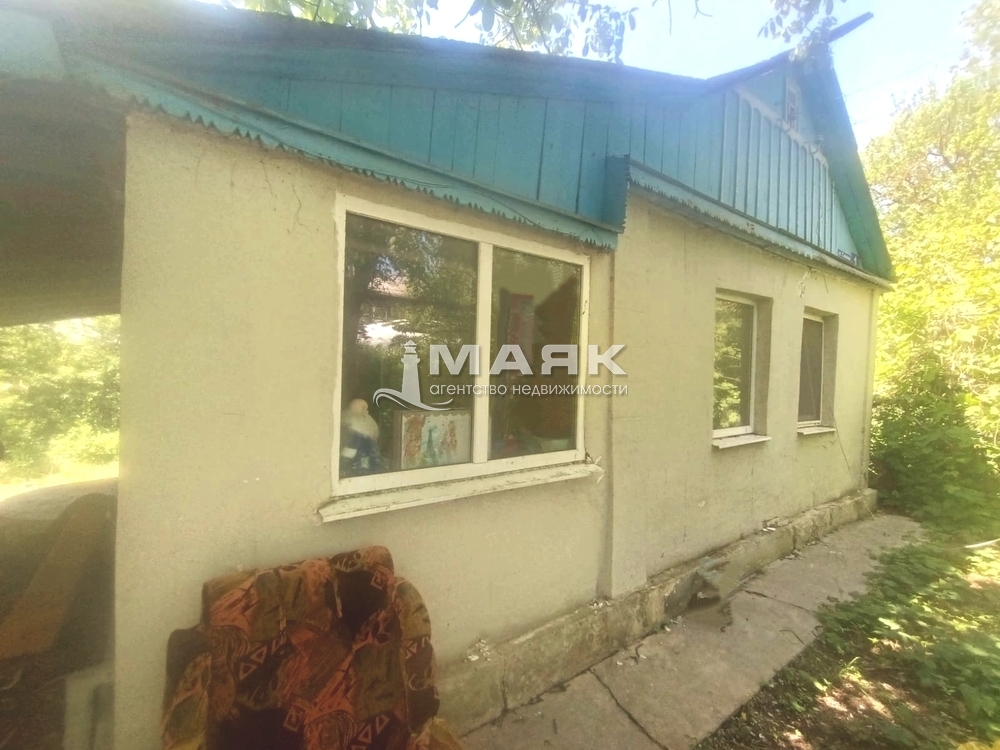 Дом 40 кв.м на участке 15 сот