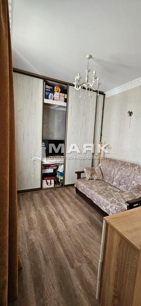 2-к. квартира 37.3 кв.м, 5/5