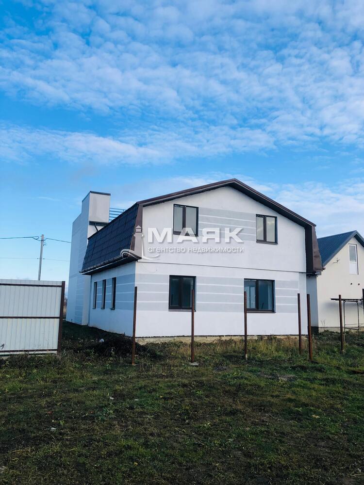 Дом 117 кв.м на участке 3 сот