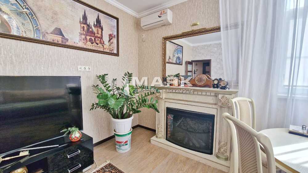2-к. квартира 63 кв.м, 2/7